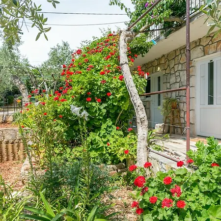 Апартаменты By The Sea Necujam, Solta - 8691 Нечуям